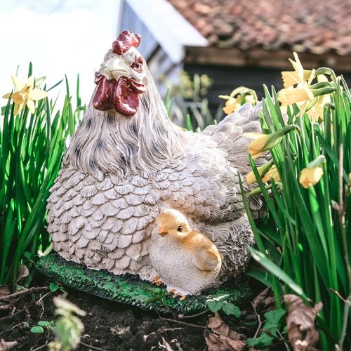 Décoration de jardin : Poule couvant ses poussins | blanche | 19 cm