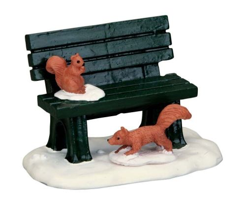 Banc du parc LEMAX en hiver