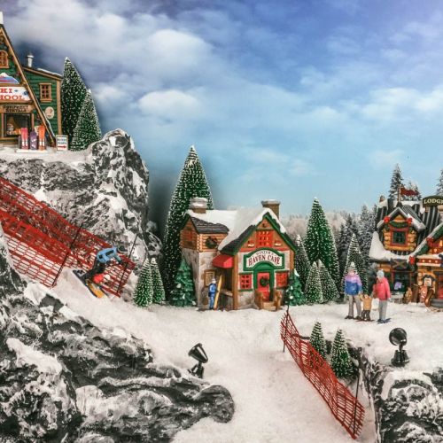 LEMAX | Ensemble Ski Village | 9 pièces